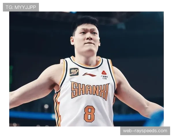 特写:张宁六犯离场,向主场球迷深鞠躬致意引发掌声 特写:张宁六犯离场,向主场球迷深鞠躬致意引发掌声